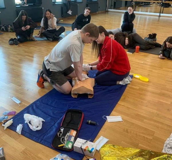 Завершено выездное обучение по оказанию первой помощи для сотрудников фитнес-клуба «Вектор»